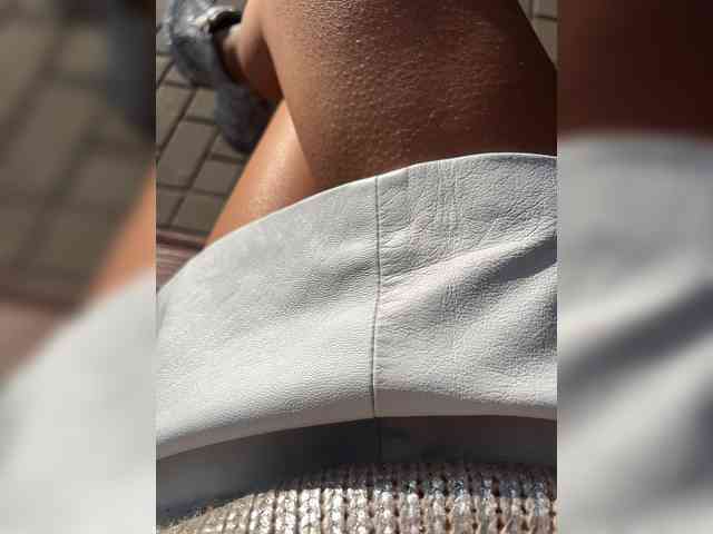 Karolina_Milf webcam