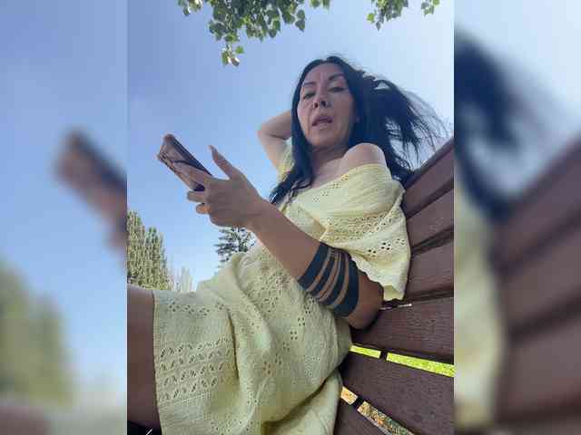 KarolinaMilf Sex Cam Show
