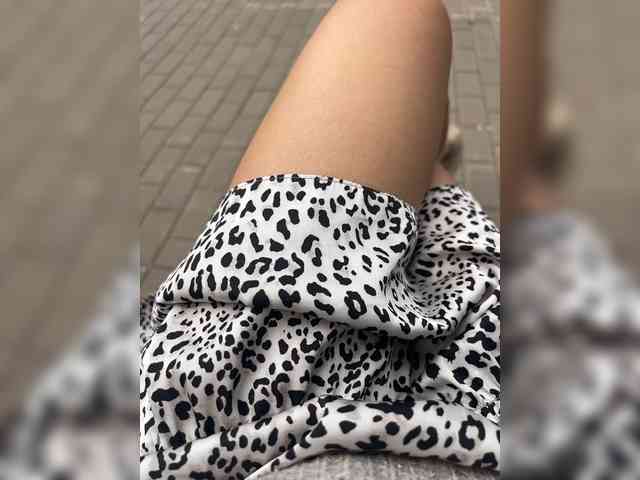 Karolina_Milf webcam