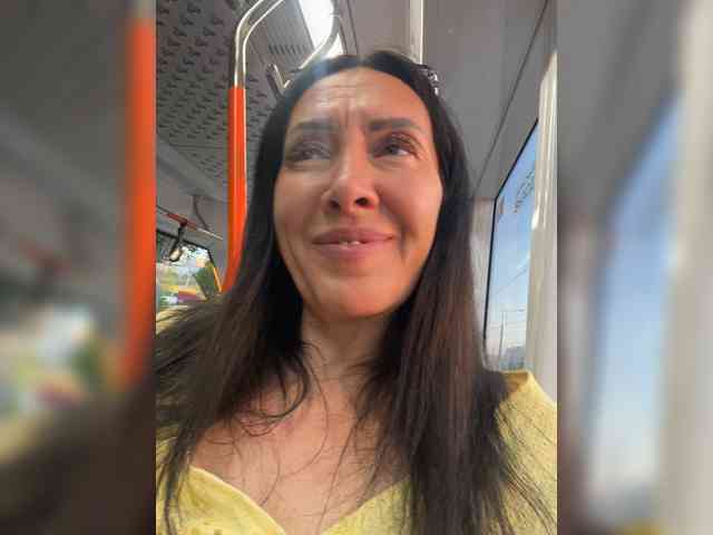 Karolina_Milf webcam