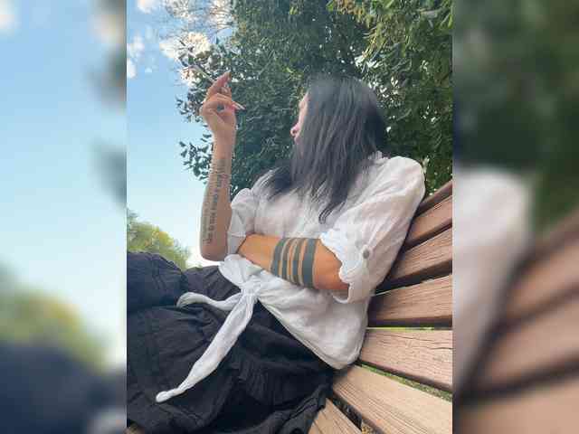 KarolinaMilf Sex Cam Show