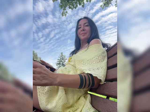 KarolinaMilf Sex Cam Show