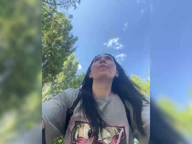 Karolina_Milf webcam
