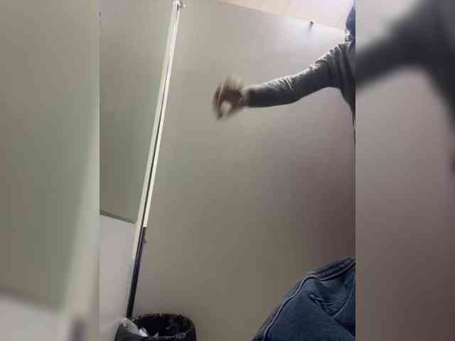 Model: Karolina_Milf