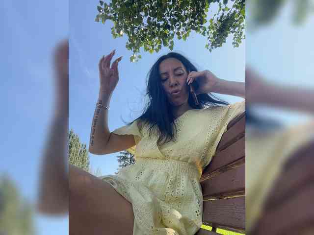 KarolinaMilf Sex Cam Show