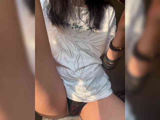 TRULIULIUSHA webcam