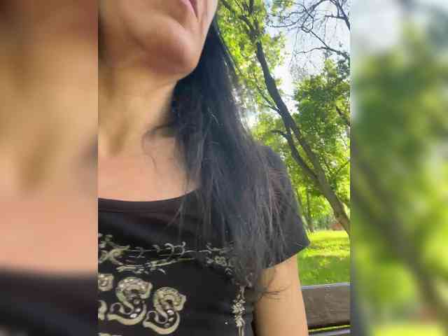 Karolina_Milf webcam