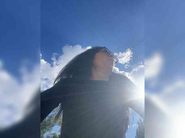 Karolina_Milf webcam