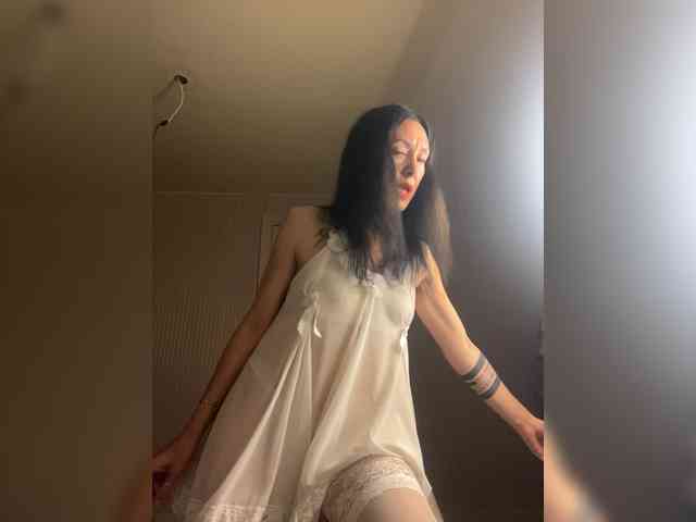 Karolina_Milf webcam
