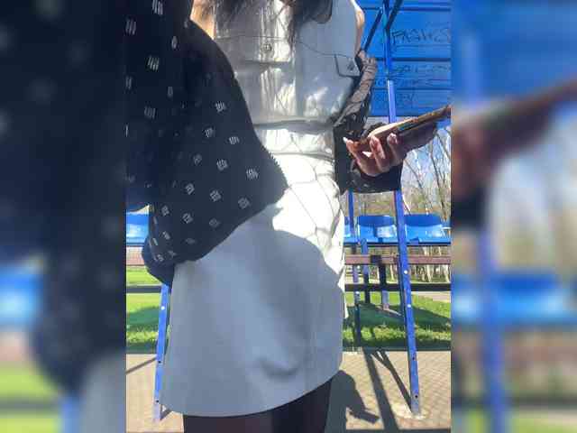 Karolina_Milf webcam