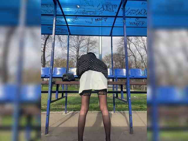 Karolina_Milf webcam