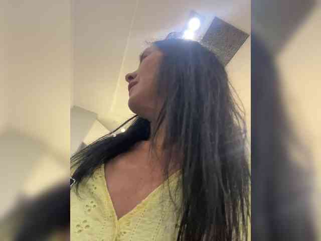 Karolina_Milf