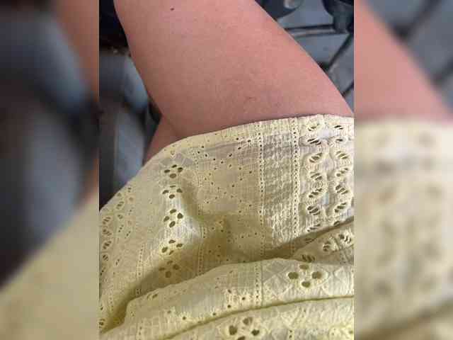 Karolina_Milf webcam