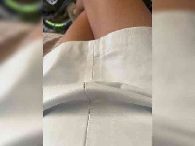 Karolina_Milf webcam
