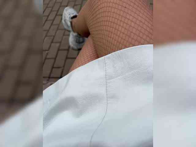 Karolina_Milf webcam