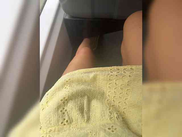 Karolina_Milf webcam