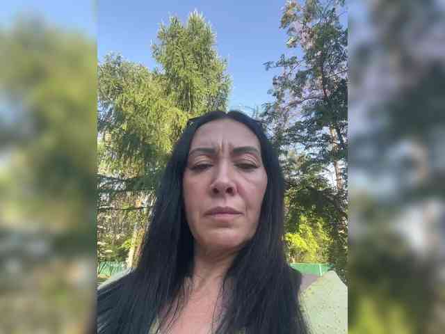 KarolinaMilf Sex Cam Show
