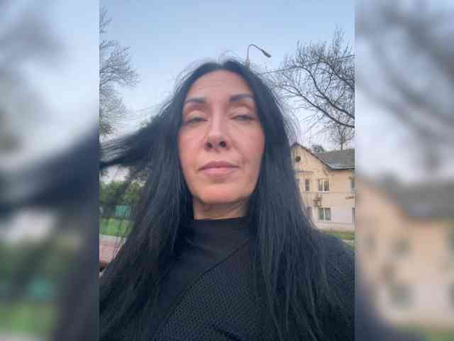 KarolinaMilf Sex Cam Show