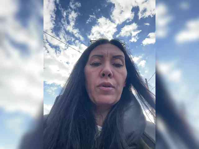 Karolina_Milf webcam