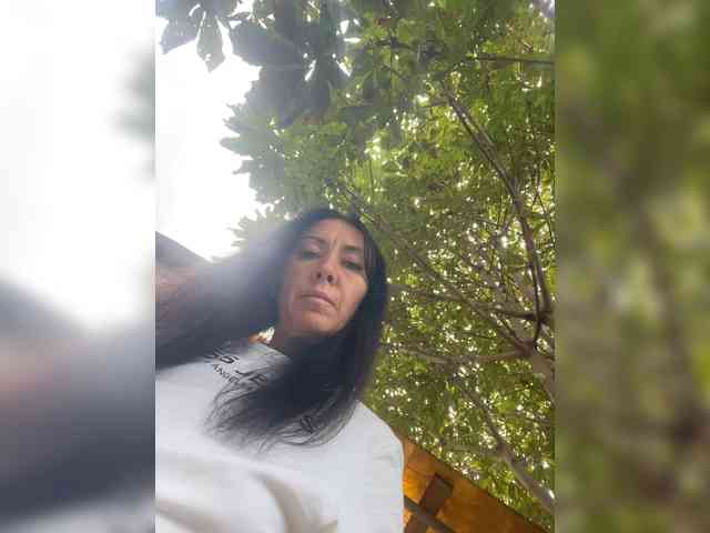 TRULIULIUSHA webcam