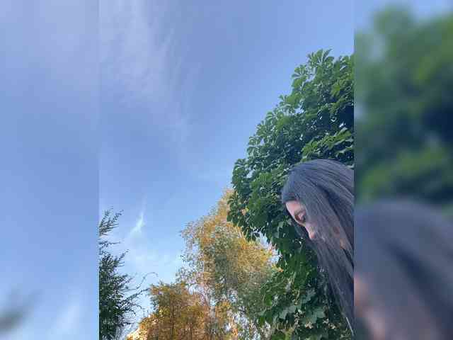 KarolinaMilf Sex Cam Show