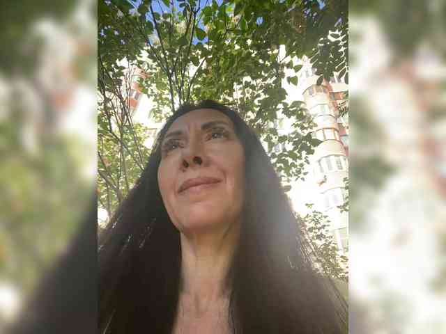 Karolina_Milf webcam