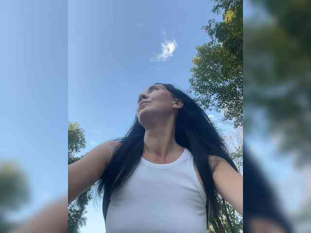KarolinaMilf Sex Cam Show