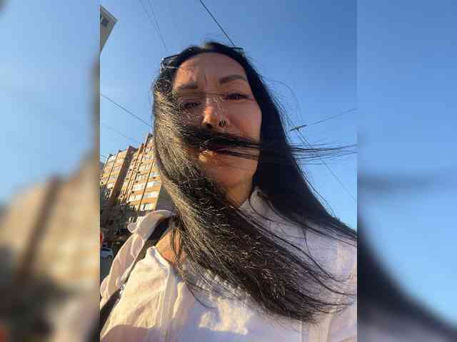 KarolinaMilf Sex Cam Show