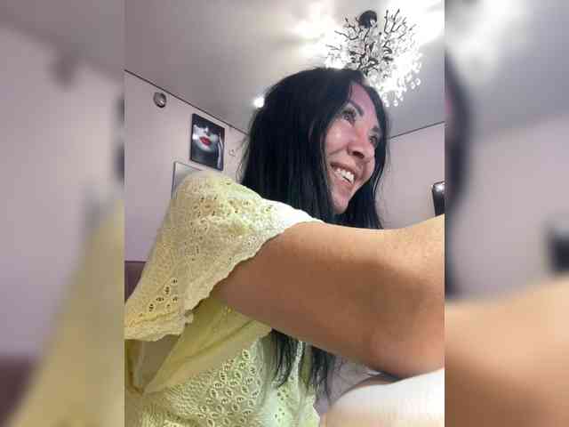 KarolinaMilf Sex Cam Show
