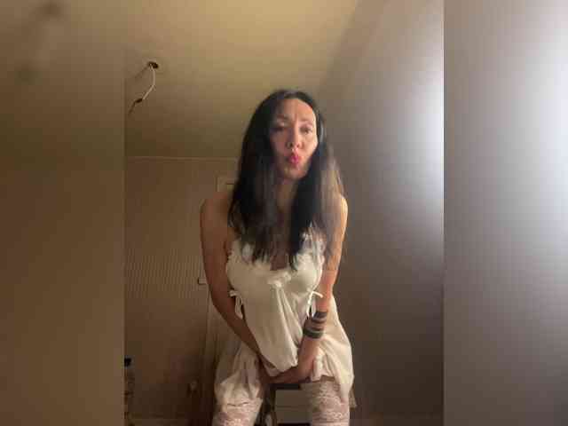 Karolina_Milf webcam