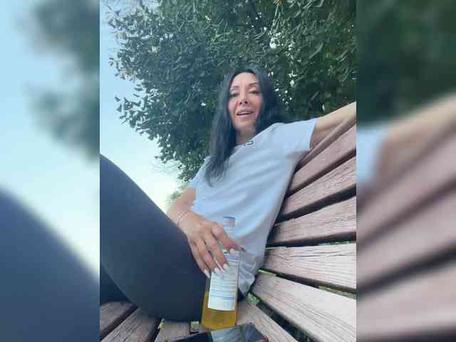 KarolinaMilf
