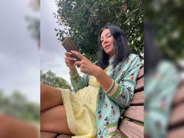 TRULIULIUSHA webcam