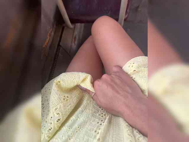 Karolina_Milf webcam