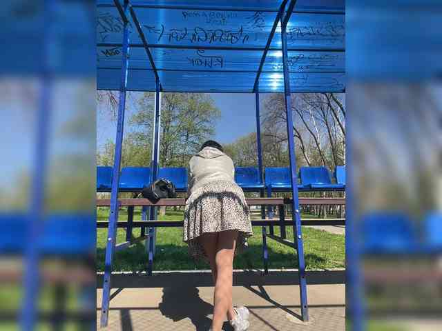 Karolina_Milf webcam