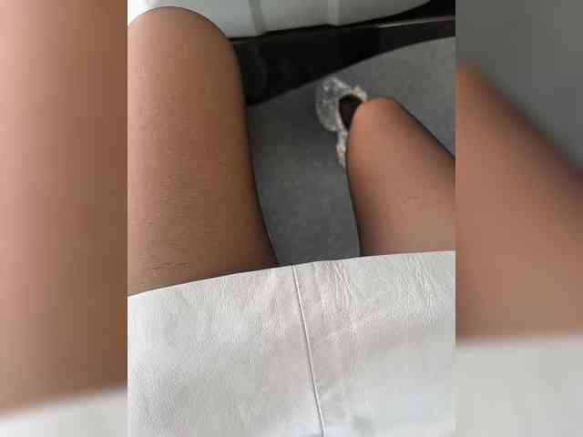 Karolina_Milf webcam