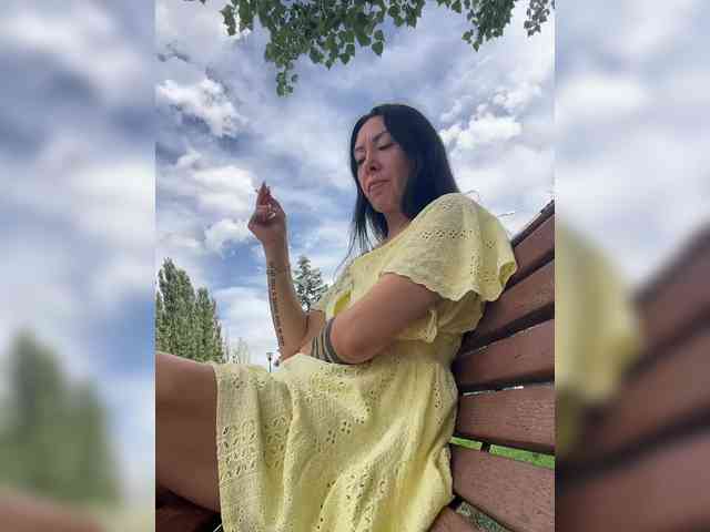 KarolinaMilf Sex Cam Show