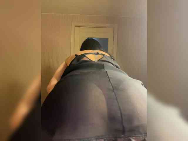 Karolina_Milf webcam