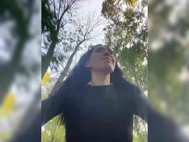 Karolina_Milf webcam
