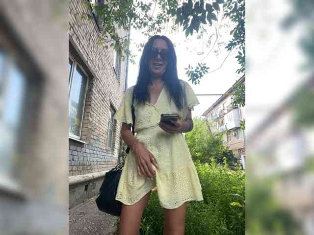 KarolinaMilf Sex Cam Show