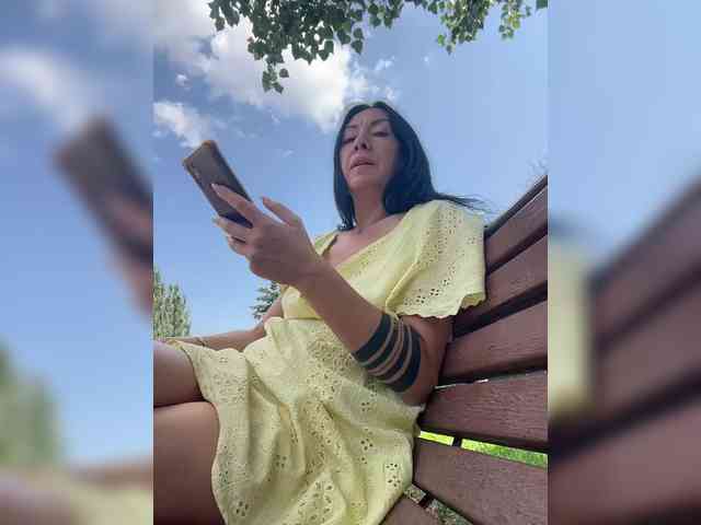 KarolinaMilf Sex Cam Show