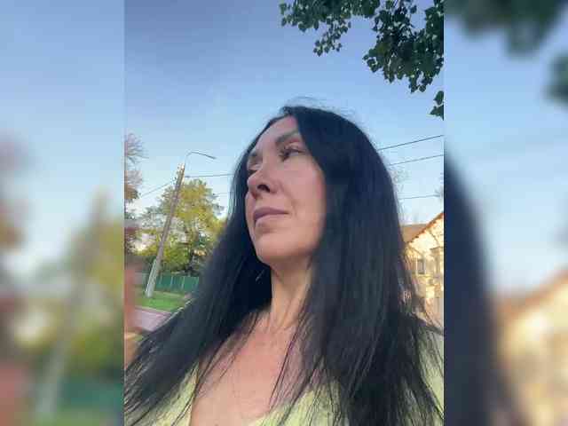 KarolinaMilf Sex Cam Show
