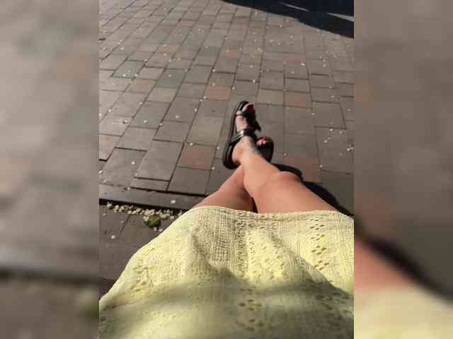 Karolina_Milf webcam