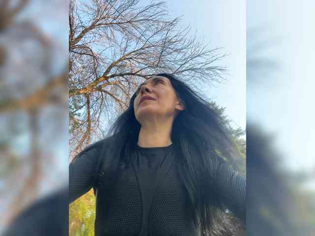 Karolina_Milf webcam