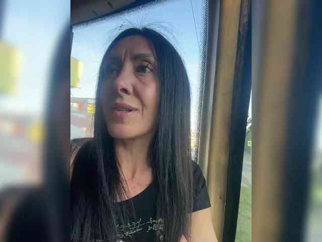 Karolina_Milf webcam