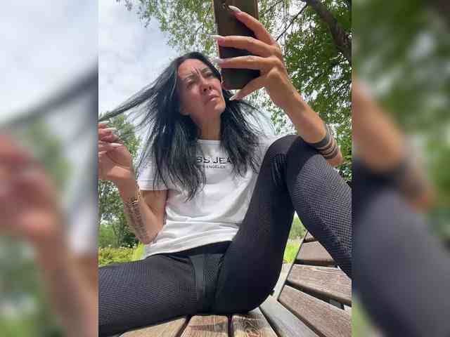 KarolinaMilf Sex Cam Show