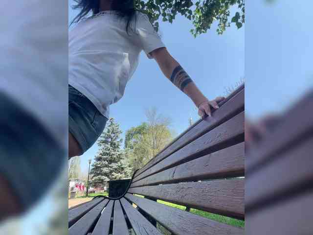 KarolinaMilf Sex Cam Show