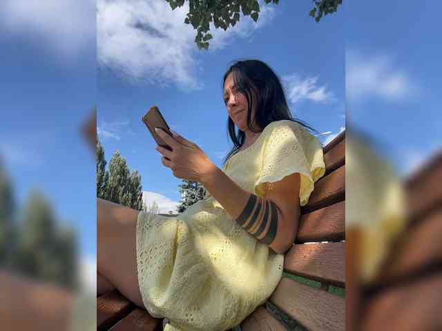 KarolinaMilf Sex Cam Show