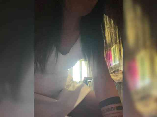 Karolina_Milf webcam