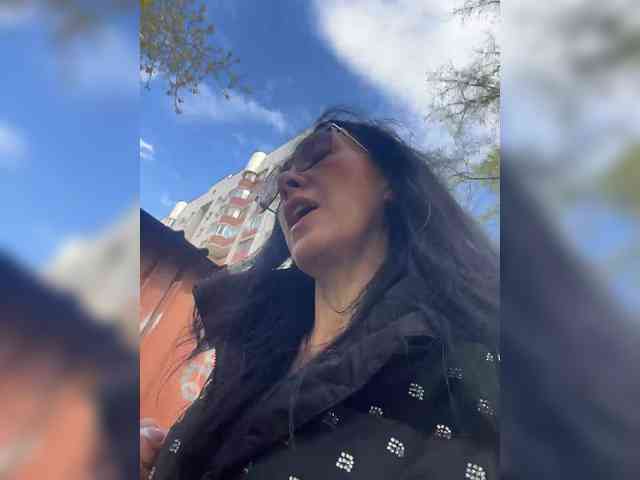 Karolina_Milf webcam