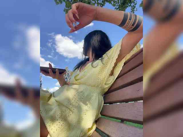 KarolinaMilf Sex Cam Show